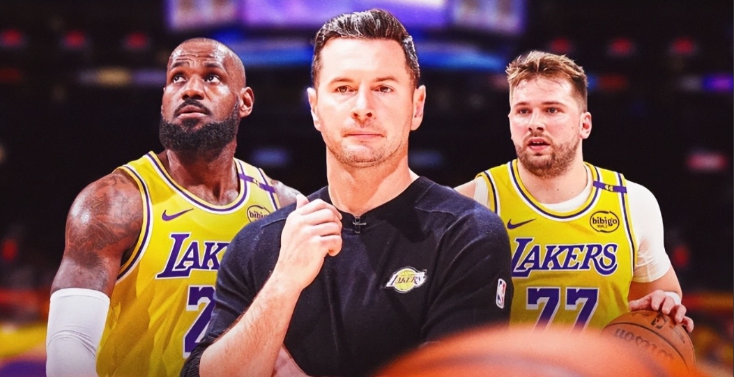 NBA / 詹姆斯确定带伤出战黄蜂：瑞迪克称这场比赛将使用十人轮换，完全体湖人终于来了-黑特篮球-NBA新闻影音图片分享社区