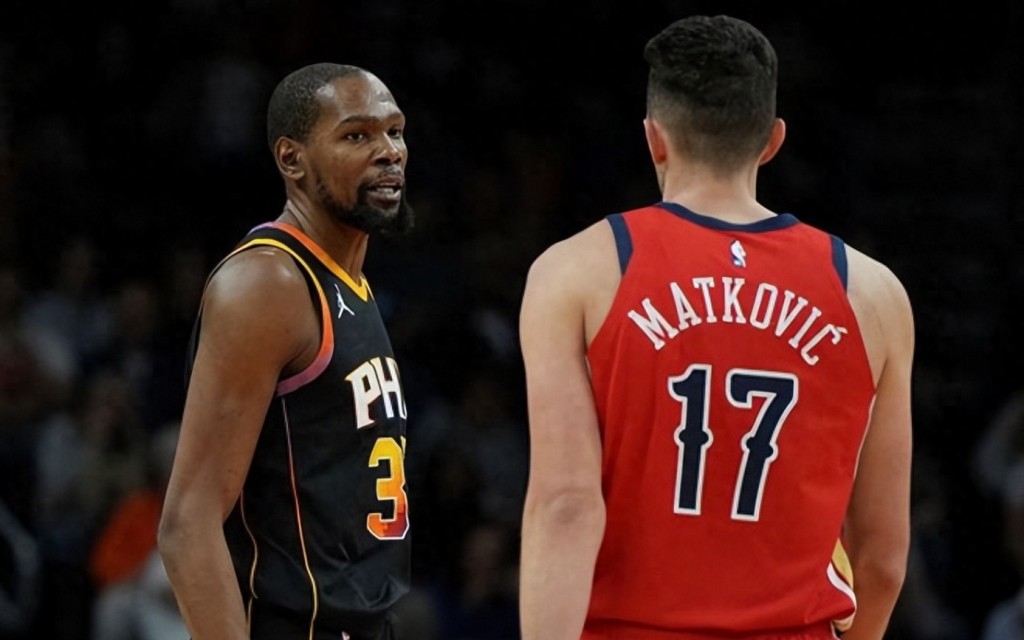 NBA / 【影片】毫无徵兆向对手出拳！联盟宣布：杜兰特行为被追加升级为一级恶意犯规！-黑特篮球-NBA新闻影音图片分享社区