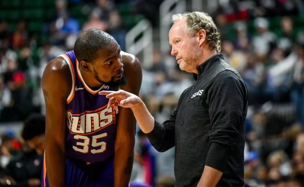 NBA / 曝太阳若解僱布登将追求毕拉普斯！布丹放话连胜冲季后赛，布克公开力挺！-黑特篮球-NBA新闻影音图片分享社区