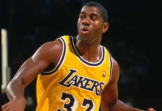 至少拿到2个MVP+2个FMVP+2个AMVP有多难？NBA3人做到，现役1人上榜-黑特篮球-NBA新闻影音图片分享社区
