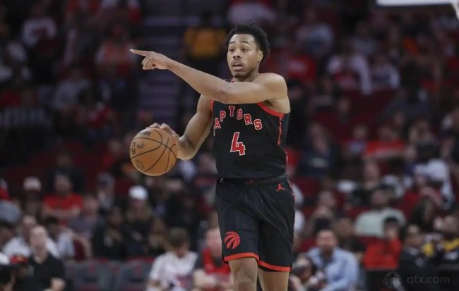NBA常规赛收官战东西部各自同时开战